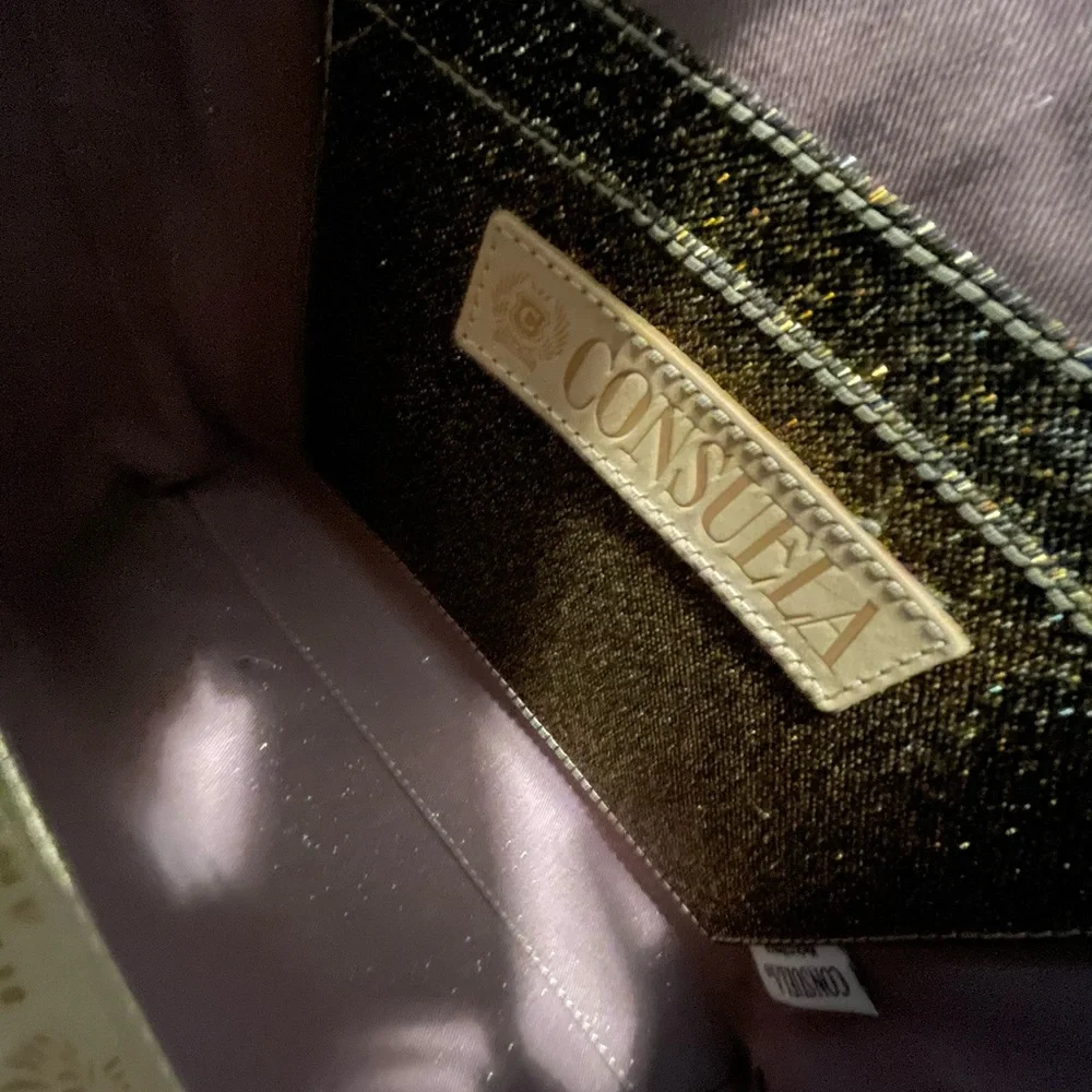 Consuela Downtown Noah Crossbody - Picture 8 of 12